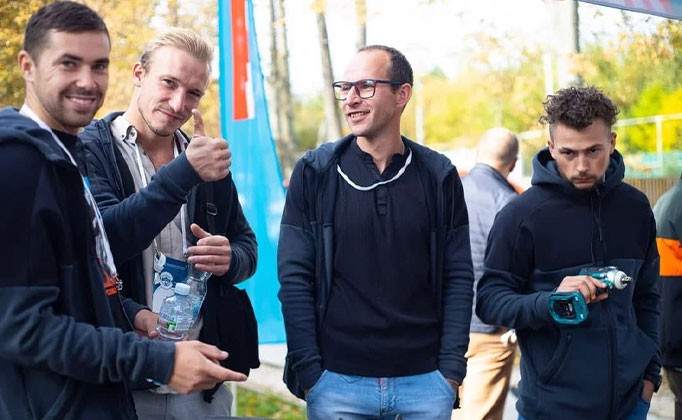 Самостоятельно